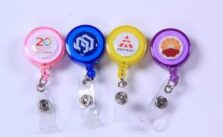 In logo trên yoyo co rút đủ màu sắc