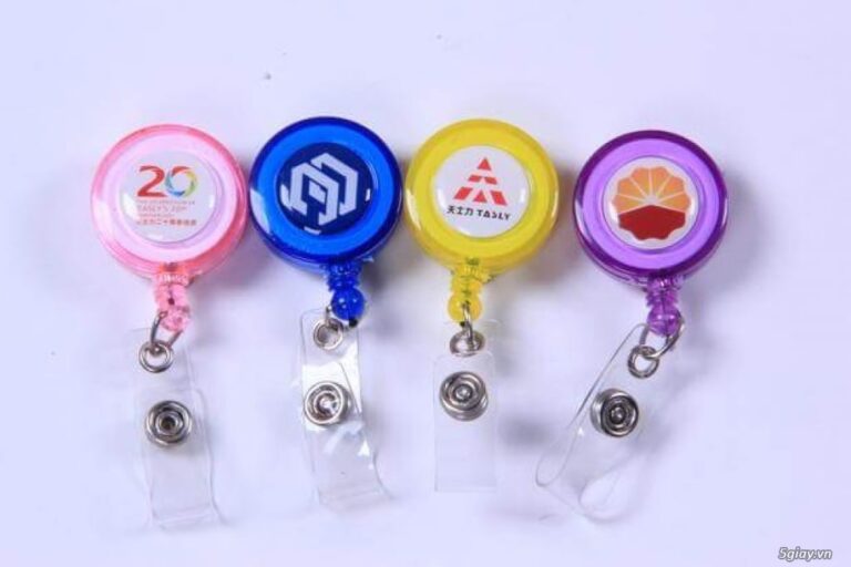 In logo trên yoyo co rút đủ màu sắc